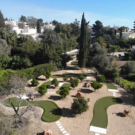 Prázdninový areál Gardens 4*